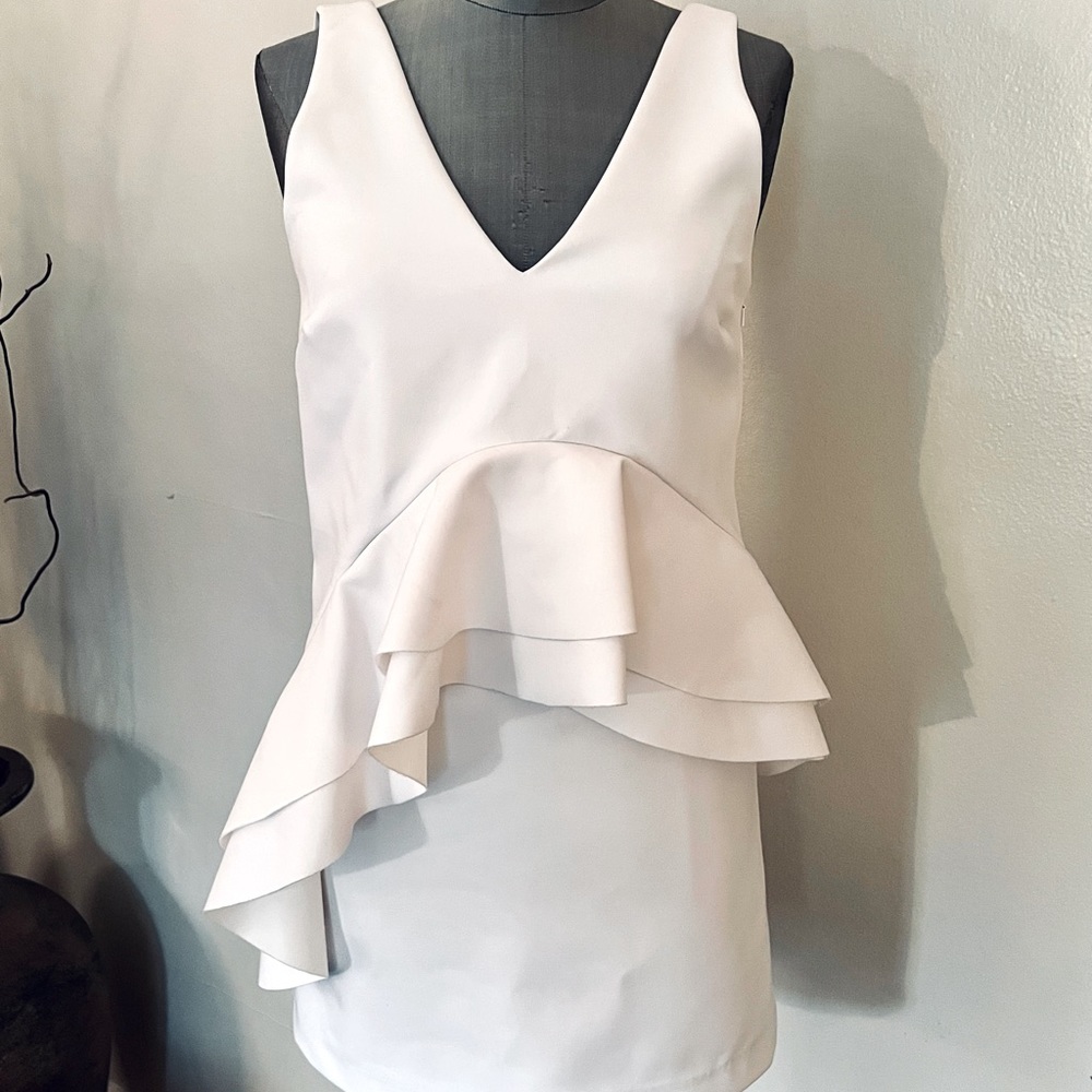 White Dress Kendall & Kylie Sz 0